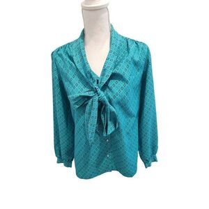 Vintage 70s Green Satin Diamond Medallion Secretary Blouse Top L Pussy Bow Tie